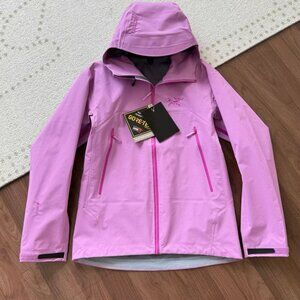 Arc'teryx Beta LT Hooded Hardshell Jacket, Size M